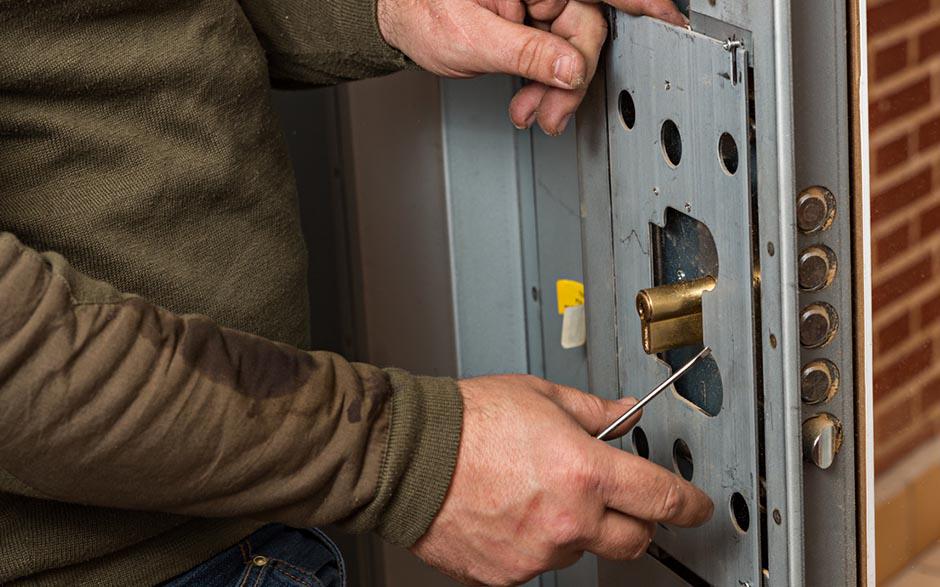 installation de serrure remplacement Marseille